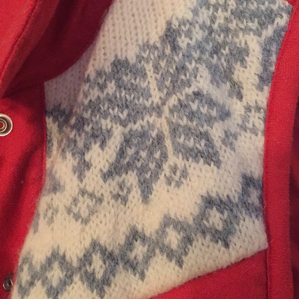 ๐ Red/Orange Vest ๐ - Picture 2 of 7